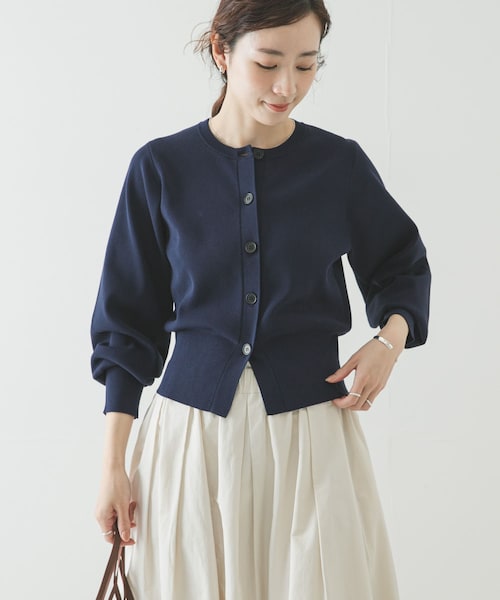 URBAN RESEARCH(アーバンリサーチ)の「コクーンスリーブカーディガン(カーディガン/ボレロ・レディース・OFF WHITE/NAVY・Free)」の13枚目の写真