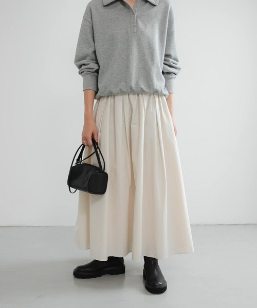 URBAN RESEARCH（アーバンリサーチ）の「ギャザーボリュームスカート（スカート・レディース・IVORY/BLACK・Free）」の6枚目の写真