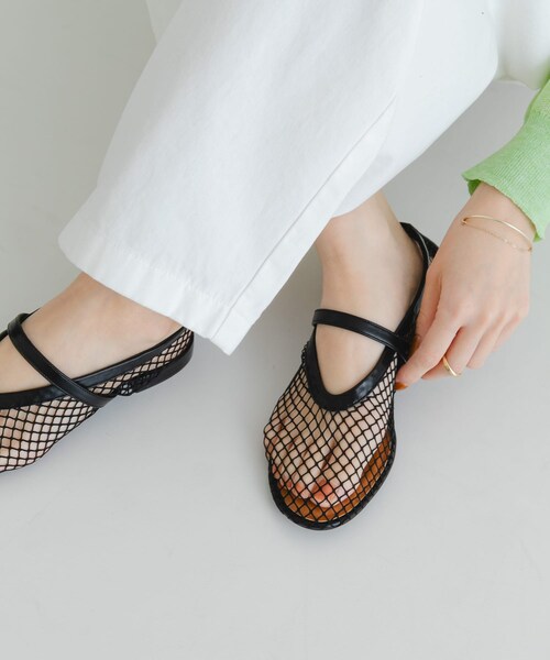 URBAN RESEARCH(アーバンリサーチ)の「メッシュフラットシューズ(パンプス・レディース・BLACK/WHITE・23.5/24/24.5/25)」の15枚目の写真