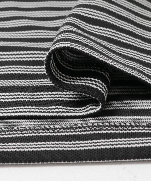 URBAN RESEARCH DOORS（アーバンリサーチドアーズ）の「marka　ONE BUTTON T-SHIRTS SHORT-SLEEVE（ポロシャツ・メンズ・B.BORDER/BLACK・1/2）」の7枚目の写真