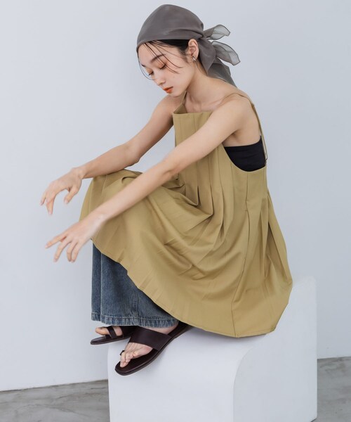 KBF(ケイビーエフ)の「シアーグロススクエアスカーフ(バンダナ/スカーフ・レディース・BROWN/MOSS GRAY・one)」の7枚目の写真