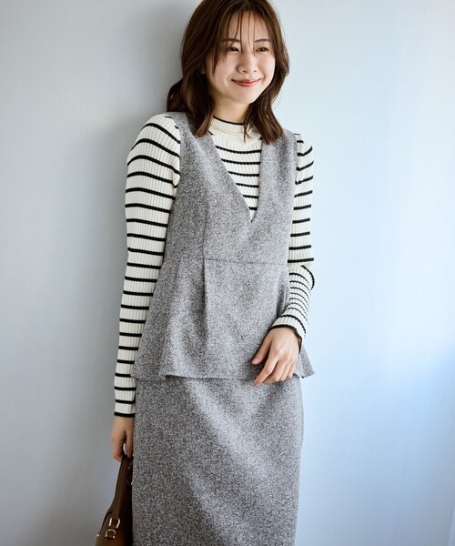 ROPE' PICNIC（ロペピクニック）の「【新色追加】レイヤード風ペプラムジャンパースカート（ジャンパースカート・レディース・ブラック/チャコール/ダークブラウン/グレー・L/M/S）」の13枚目の写真