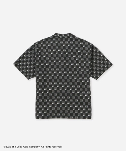 Saturdays NYC(サタデーズ ニューヨークシティ )の「Coca-Cola 70s DRD All Over Printed Shirt(シャツ/ブラウス・レディース・ブラック系・L/M/S/XL)」の18枚目の写真