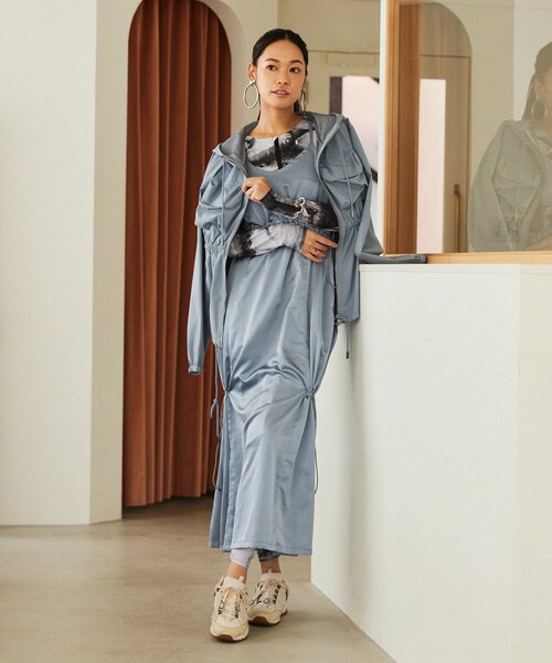 NERGY(ナージー)の「【Rico Ikeda×NERGY】2WAYドロストワンピース(ワンピース・レディース・イエロー/シルバー・F)」の15枚目の写真