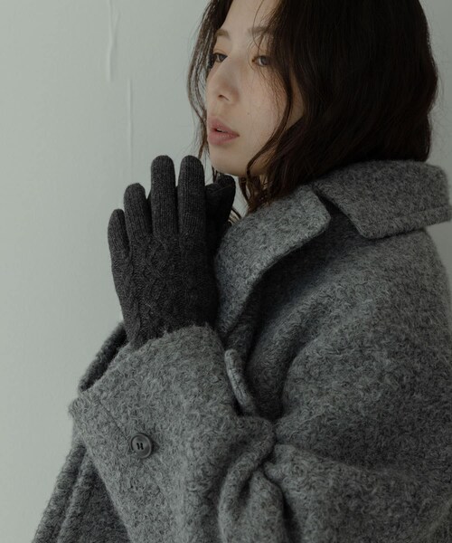 URBAN RESEARCH Sonny Label（アーバンリサーチサニーレーベル）の「ケーブルニットグローブ（ベルト・レディース・Lグレー/ブラック/チャコール・One）」の6枚目の写真