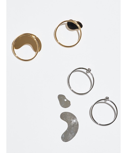ELENDEEK(エレンディーク)の「CIRCLE 2WAY PIERCE(ピアス(両耳用)・レディース・シルバー/ゴールド・F)」の2枚目の写真