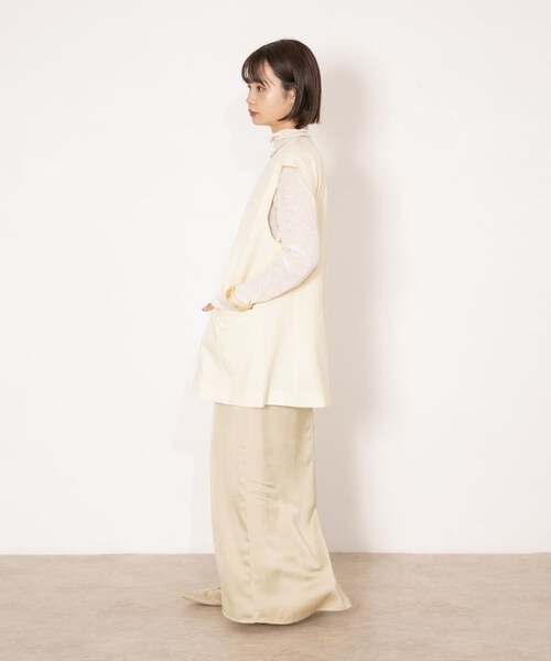 KBF（ケイビーエフ）の「ラウンドノーカラージレ（テーラードジャケット・レディース・YELLOW/IVORY/GREIGE・one）」の9枚目の写真