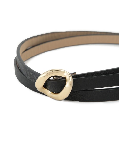 VIS（ビス）の「10ｍｍ巾変形メタルバックルピンレスベルト（ベルト・レディース・ブラック/ダークブラウン・F）」の4枚目の写真