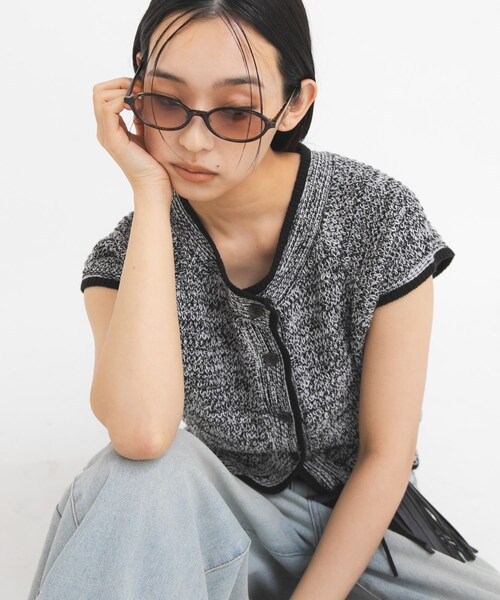 KBF（ケイビーエフ）の「オーバルフレームサングラス（メガネ・レディース・BROWN/D.BROWN・One）」の5枚目の写真