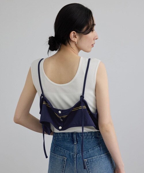 ADAM ET ROPE'(アダムエロペ)の「【crinkle crinkle crinkle】griguri border big bra(キャミソール・レディース・ネイビー系・F)」の4枚目の写真
