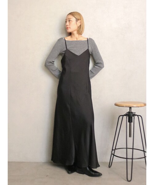 Ungrid（アングリッド）の「フィットフレアキャミワンピース（ワンピース・レディース・オフホワイト/ブラック/ミックス・F）」の2枚目の写真