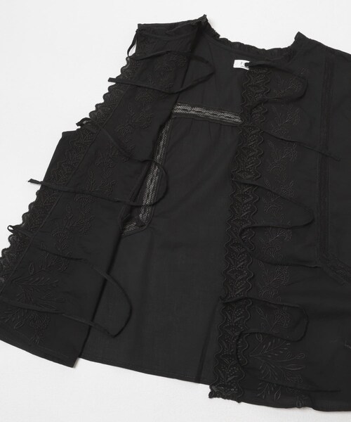THE GOODLAND MARKET（ザグッドランドマーケット）の「FANAKA　ノースリーブブラウス（シャツ/ブラウス・レディース・WHITE/BLACK・Free）」の16枚目の写真