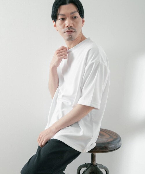 ITEMS URBANRESEARCH(アイテムズ アーバンリサーチ)の「『UR TECH ひやサラクール』 ライトポンチ トップス(Tシャツ/カットソー・メンズ・BLU/OFF/BLK/GREIGE/GRN・S/M/L/XL)」の13枚目の写真