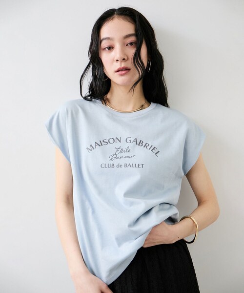 VIS（ビス）の「フォト＆ロゴプリントフレンチスリーブTシャツ/接触冷感（Tシャツ/カットソー・レディース・チャコール/ホワイト/サックス・F）」の15枚目の写真