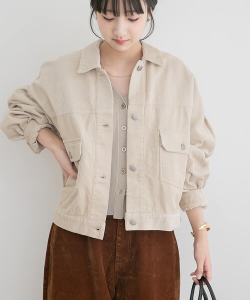 ITEMS URBANRESEARCH（アイテムズ アーバンリサーチ）の「コーデュロイジャケット（カバーオール・レディース・ECRU/CHA/CHERRY・Free）」の9枚目の写真
