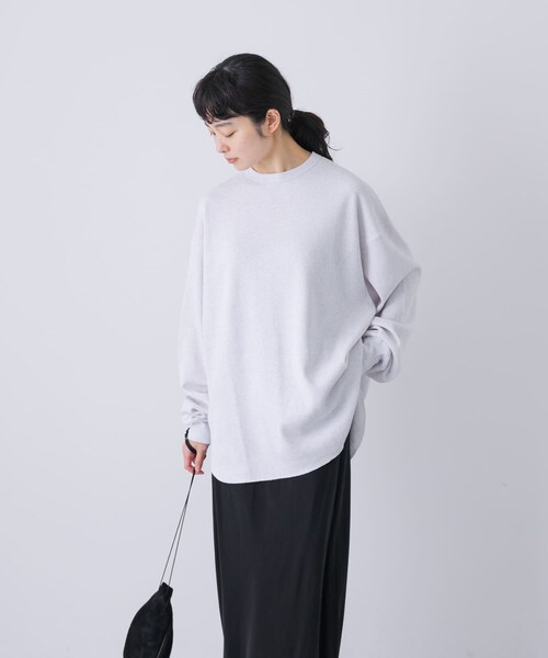 かぐれ（カグレ）の「サーマルクルーネックプルオーバー（Tシャツ/カットソー・レディース・LIGHT GRAY/BLACK・Free）」の19枚目の写真
