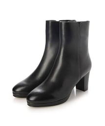 Riz raffinee（リズラフィーネ）の「リズ ラフィーネ Riz raffinee ストーム付きショートブーツ （ブーツ・レディース）」