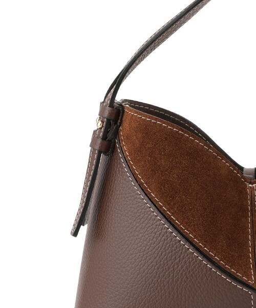 ADAM ET ROPE'（アダムエロペ）の「【AULENTTI（オーレンティ）】ショルダーバッグ（ボストンバッグ・レディース・ブラウン・F）」の13枚目の写真