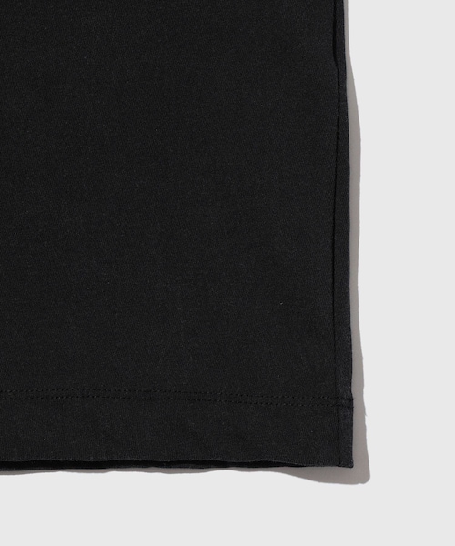 ADAM ET ROPE'（アダムエロペ）の「【ATON/エイトン】AGING FRESCA PLATE LOOSE FIT T-SHIRT（Tシャツ/カットソー・メンズ・ブラック系・4/6）」の6枚目の写真