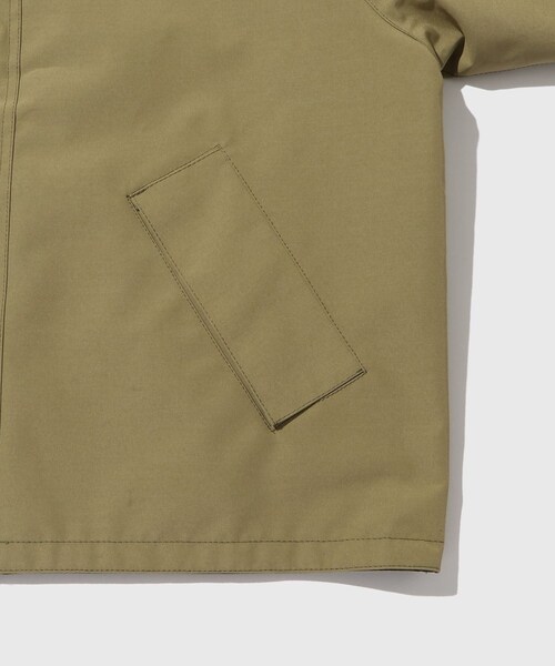 ADAM ET ROPE'(アダムエロペ)の「《別注》【Barbour/バブアー】REVERSIBLE TRANSPORT(その他アウター・レディース・ベージュ・36/38/40/42)」の12枚目の写真