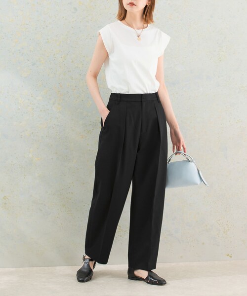 URBAN RESEARCH ROSSO（アーバンリサーチロッソ）の「タックコクーンパンツ（その他パンツ・レディース・off/beige/black・36/38）」の20枚目の写真