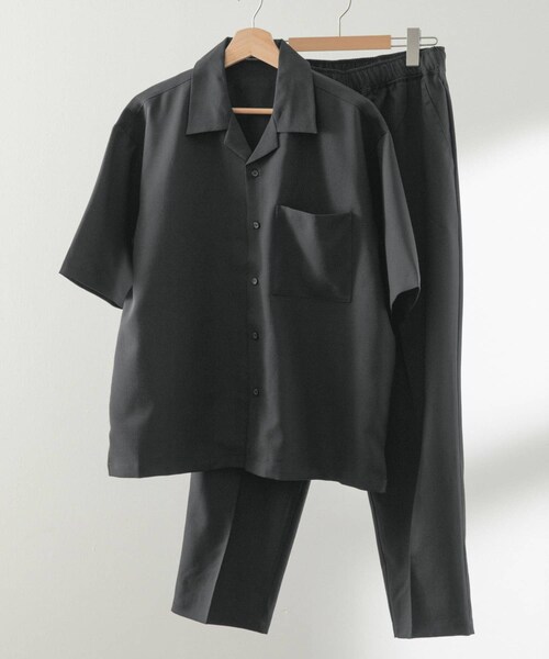 ITEMS URBANRESEARCH(アイテムズ アーバンリサーチ)の「オープンカラーショートスリーブシャツ+センタープレスパンツ セット(セットアップ・メンズ・BLK/GRY/BLU・M/L)」の4枚目の写真