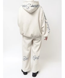 EVRIS | 【PSYCHIC FEVER × EVRIS】シャイニースウェット SET UP(パーカー)