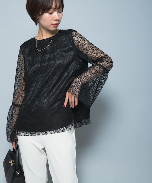 URBAN RESEARCH ROSSO（アーバンリサーチロッソ）の「フレアスリーブレースブラウス（シャツ/ブラウス・レディース・WHITE/SAX/BLACK・Free）」の3枚目の写真