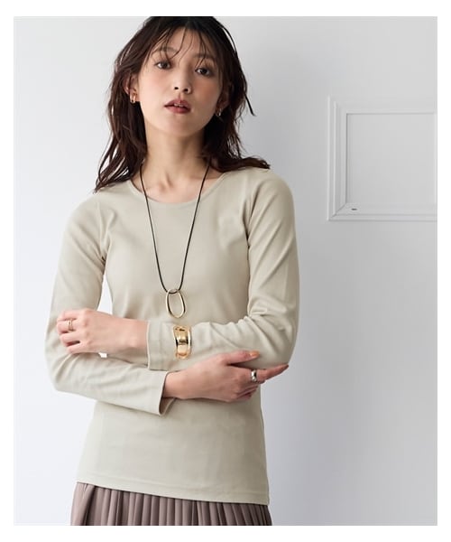 nissen（ニッセン）の「綿１００％フライス素材クルーネック長袖Ｔシャツ（UVカット）＜大きいサイズ有＞（Tシャツ/カットソー・レディース・黒/オフホワイト/グレージュ/杢チャコールグレー/ネイビー/ライムグリーン/トープ/ディープグリーン/クラウドピンク/パープル・L/LL/3L/4L/5L/6L/8L/10L/S/M）」の10枚目の写真