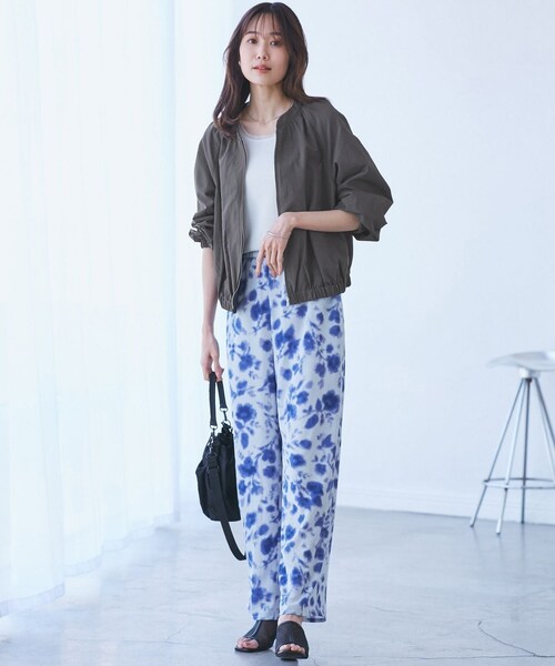 ROPE' PICNIC（ロペピクニック）の「【撥水加工・花粉ガード】リサイクルナイロンブルゾン（ブルゾン・レディース・チャコール/ホワイト系/ベージュ・38）」の5枚目の写真