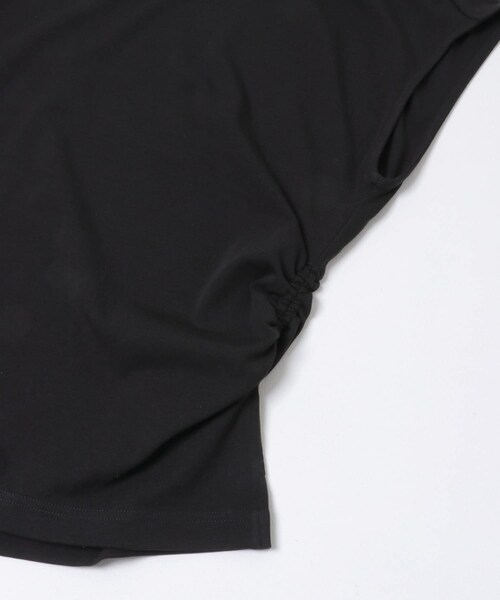 URBAN RESEARCH(アーバンリサーチ)の「サイドギャザーカットソー(Tシャツ/カットソー・レディース・OFF WHITE/BLACK/BROWN・Free)」の18枚目の写真