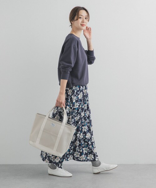 URBAN RESEARCH DOORS（アーバンリサーチドアーズ）の「レーヨンフラワープリントスカート（スカート・レディース・NAVY/BLACK・Free）」の19枚目の写真