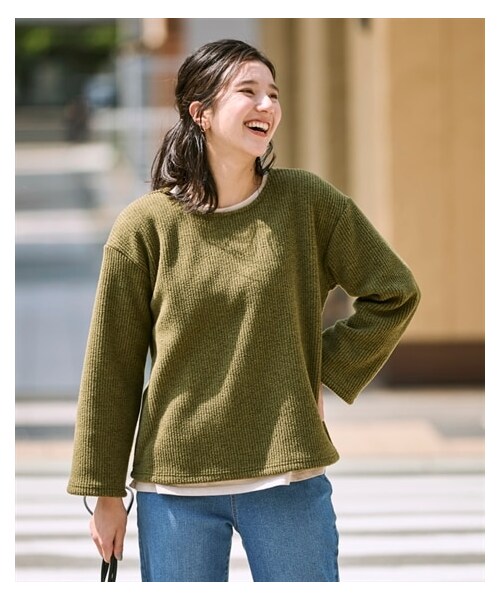 nissen（ニッセン）の「大きいサイズ もこもこfutoazeクルーネックプルオーバー（Tシャツ/カットソー・レディース・オフホワイト/カーキ/キャメル/杢チャコール・L~LL相当/3L~4L相当/5L~6L相当/8L相当/10L相当）」の22枚目の写真