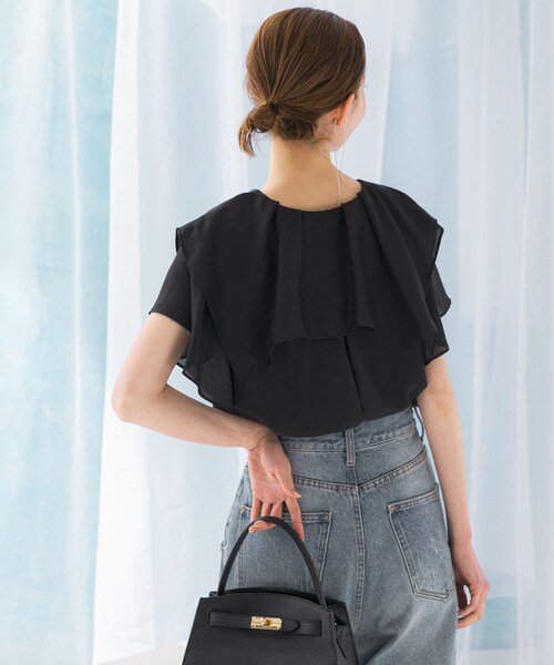 URBAN RESEARCH ROSSO（アーバンリサーチロッソ）の「イージーケアフリルブラウス（シャツ/ブラウス・レディース・OFF WHITE/TOMATO/BLACK・FREE）」の19枚目の写真