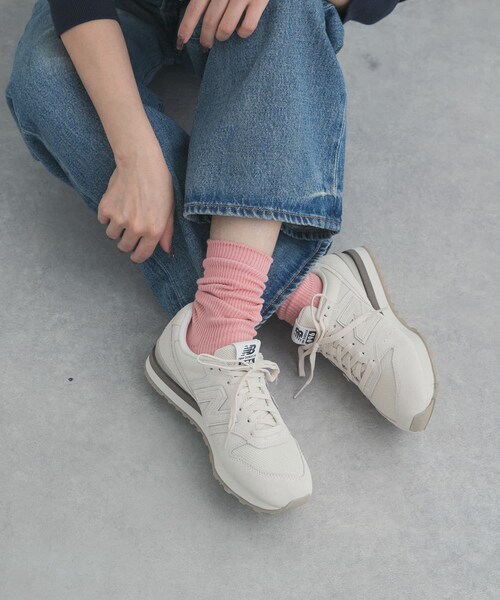 URBAN RESEARCH DOORS（アーバンリサーチドアーズ）の「NEW BALANCE　W996（スニーカー・レディース・OFF WHITE・23/23.5/24/24.5/25）」の3枚目の写真