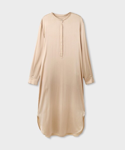 ROPE'(ロペ)の「GWIL SILK SATIN ONE PIECE|シルクサテンストレッチワンピース(シャツワンピース・レディース・ホワイト/ベージュ・F)」の18枚目の写真