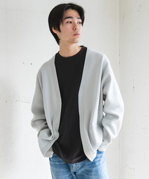 URBAN RESEARCH DOORS（アーバンリサーチドアーズ）の「『UR TECH Renew Knit』Vネックカーディガン（カーディガン/ボレロ・メンズ・GRAY/CHARCOAL/LIGHTBROWN・M/L）」の18枚目の写真
