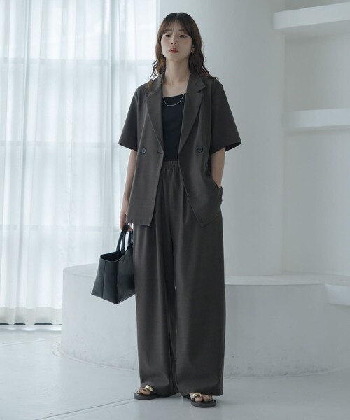 URBAN RESEARCH Sonny Label（アーバンリサーチサニーレーベル）の「ハイスペジャケットパンツセットアップ（セットアップ・レディース・オフ/チャコール・Free）」の17枚目の写真