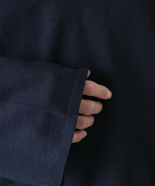 かぐれ(カグレ)の「UNDECORATED LINEN/COTTON BIG KNIT TOP(ニット/セーター・レディース・D.NAVY/OFF WHITE・0)」の17枚目の写真