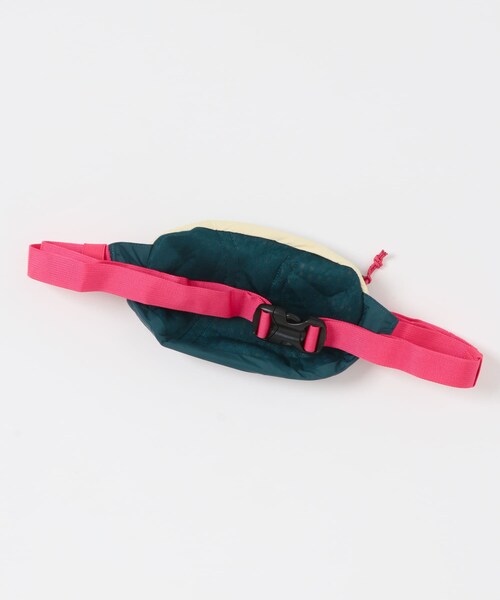 URBAN RESEARCH DOORS(アーバンリサーチドアーズ)の「patagonia Terravia Mini Hip Pack(ボディバッグ/ウエストポーチ・メンズ・BLK/SLPU/SMDB/BTRY/RVGN・one)」の15枚目の写真