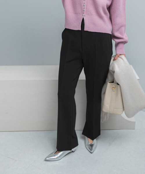 URBAN RESEARCH ROSSO（アーバンリサーチロッソ）の「スリットフレアストレッチパンツ（その他パンツ・レディース・IVORY/BLACK・36/38）」の19枚目の写真