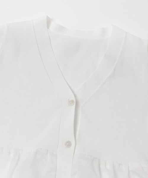 URBAN RESEARCH ROSSO（アーバンリサーチロッソ）の「『WEB限定』ドッキングペプラムカーディガン（ニット/セーター・レディース・SAX/BLACK/MUSCAT/WHITE・Free）」の22枚目の写真