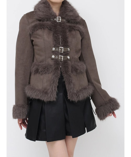 EATME（イートミー）の「フェイクファーカラーベルトジャケット（テーラードジャケット・レディース・オフホワイト/ブラック/ブラウン・F）」の9枚目の写真