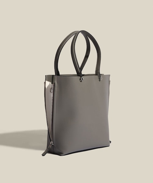 ROPE'(ロペ)の「【E'POR】Y BAG Short/通勤・軽量・新型・26SS(トートバッグ・レディース・ブラック/グレー/キナリ/ダークブラウン/モスグリーン/ネイビー/ブルー/ワイン・F)」の3枚目の写真