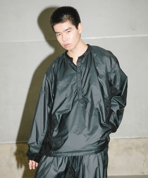 URBAN RESEARCH(アーバンリサーチ)の「『別注』BROOXON×URBS U.P.S. AIRLITE WARM SWEAT SHIRTS(スウェット・メンズ・BLACK・M/L/XL)」の8枚目の写真