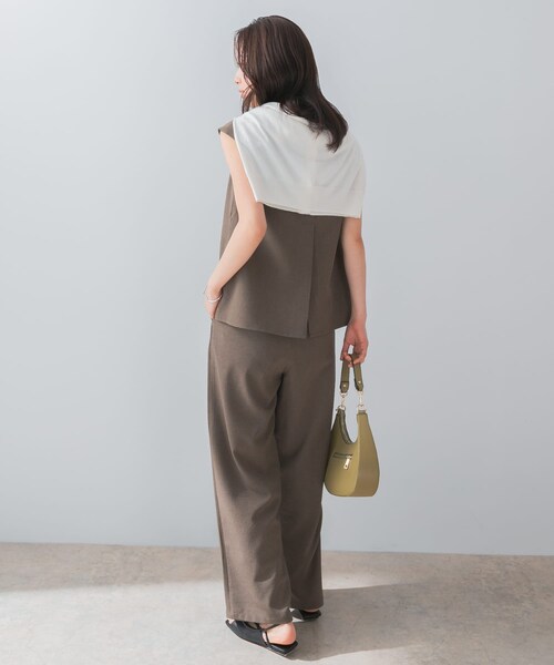 URBAN RESEARCH ROSSO(アーバンリサーチロッソ)の「『UR TECH DRYLUXE』F by ROSSO フレンチブラウス+ワイドパンツ(セットアップ・レディース・MOCHA/BEIGE/BLACK・36/38)」の21枚目の写真