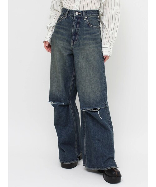 EVRIS（エヴリス）の「ニーダメージルーズデニムパンツ（デニムパンツ・レディース・ブラック/ブルー/インディゴ・S/M）」の4枚目の写真