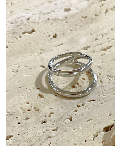 Ungrid（アングリッド）の「メタルデザインレイヤードリング（リング・レディース・シルバー/ゴールド・F）」の3枚目の写真