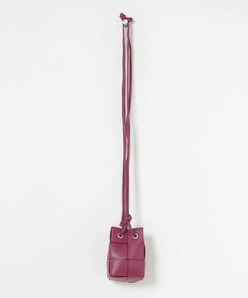 URBAN RESEARCH(アーバンリサーチ)の「メッシュ巾着レザーバッグ(ショルダーバッグ・レディース・GRAFFITE/BORDEAUX/ARGENTO・-)」の2枚目の写真
