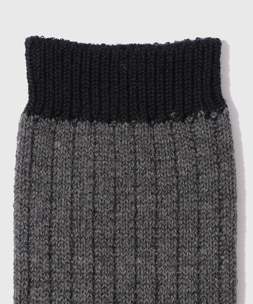 ADAM ET ROPE'(アダムエロペ)の「【Little Yarmouth/リトルヤーマス】Utility Rib Sox(ソックス/靴下・メンズ・ブラック/ホワイト/オリーブ・F)」の11枚目の写真